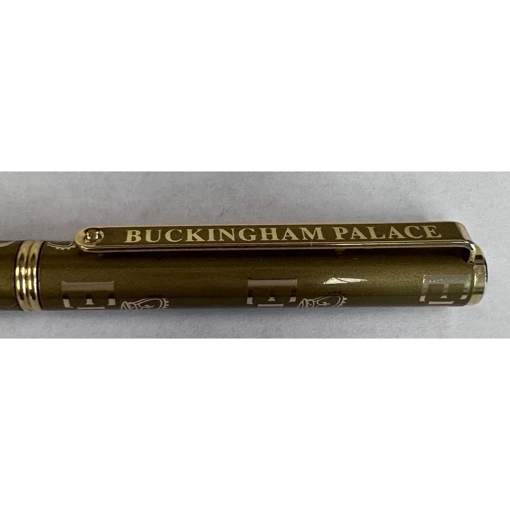 Buckingham Palace will combine